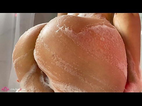 ❤️ Brunette Masturbates Pussy b'vibratur għal orga intens fid-doċċa ❤️❌ Porno fil-porn mt.aircoolershop.top ❌️❤